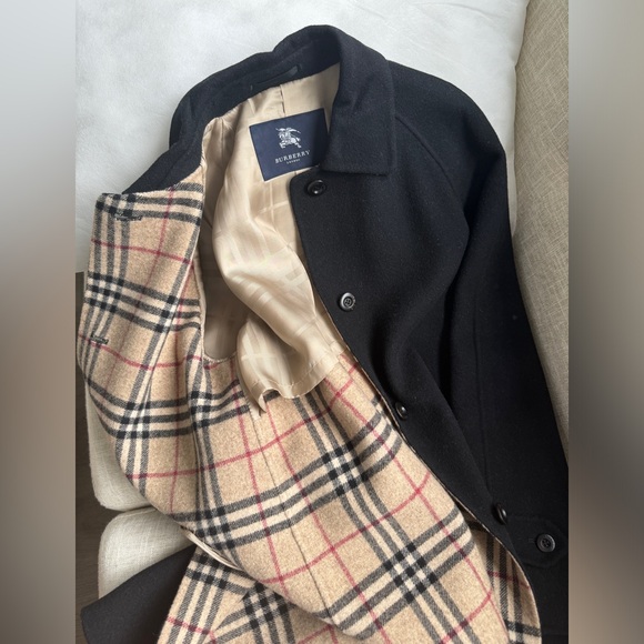 Burberry black cashmere coat with nova check inside - perfect condition 💕 - Picture 2 of 15